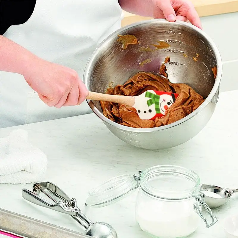  Christmas Food Grade Silicone Butter Scraping Cream Cake Knife Wooden Handle Cake Scraper Butter Mi
