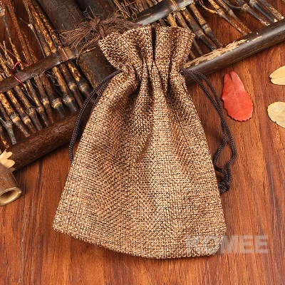 Лидер продаж Джут Drawstring сумки 10x14 см 50 шт./лот белье, ювелирные изделия, сумки для упаковки подарков пользу Свадьба Рождество конфеты сумки - Цвет: Коричневый