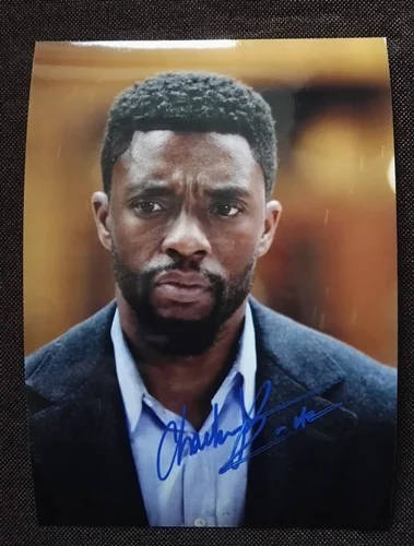 Ручная подпись Chadwick Boseman автограф фото 5*7 4 версии 112018