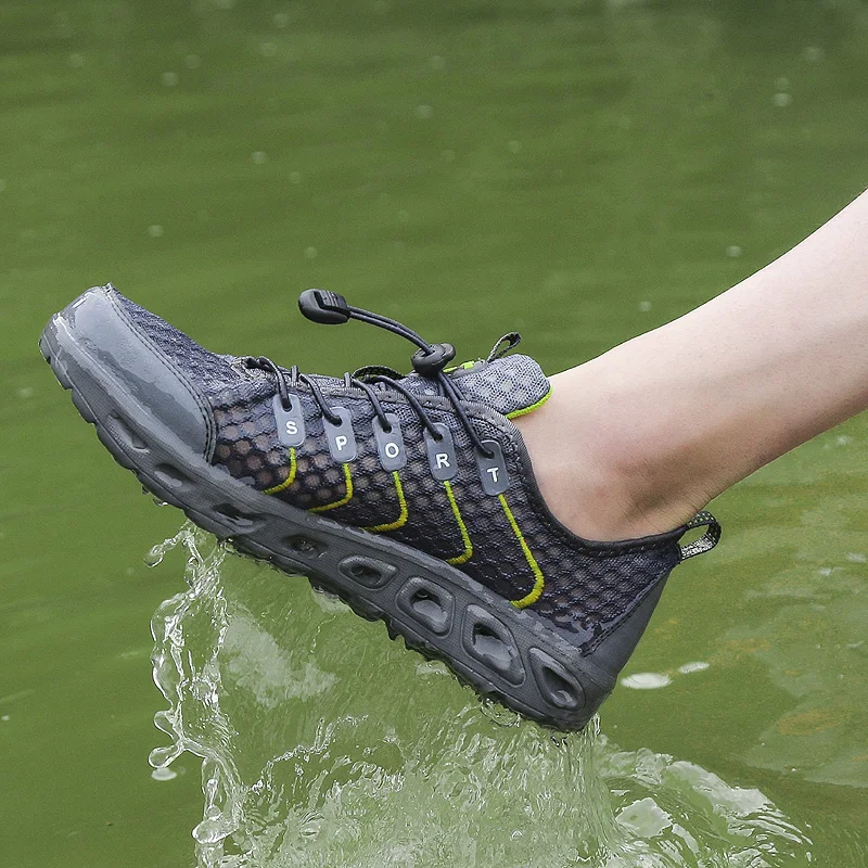 Мужская воздушная обувь спортивные ботинки для воды пляжные сандалии легкие спортивные дышащие кеды кожаная обувь уличная Туризм Рыбалка - Цвет: Темно-серый