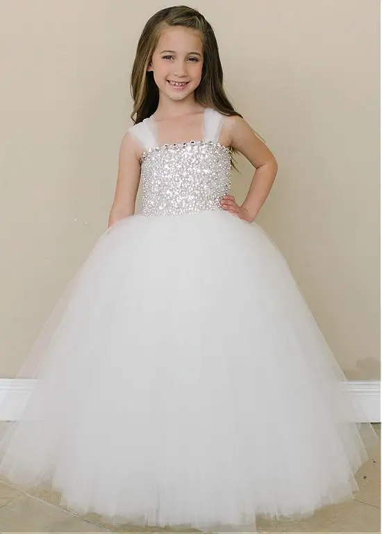 También te puede interesar Foque , Vestido para Niñas, Gris (Gris Claro), 5 Años (Tamaño del Fabricante) BGKNDNV.