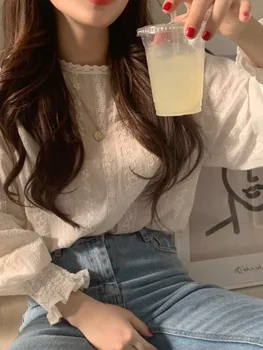 

Sweet Women's Loose Shirts White Lace Puff Sleeve OL Jacquard Blouse Top Women Shirt Free Shipping