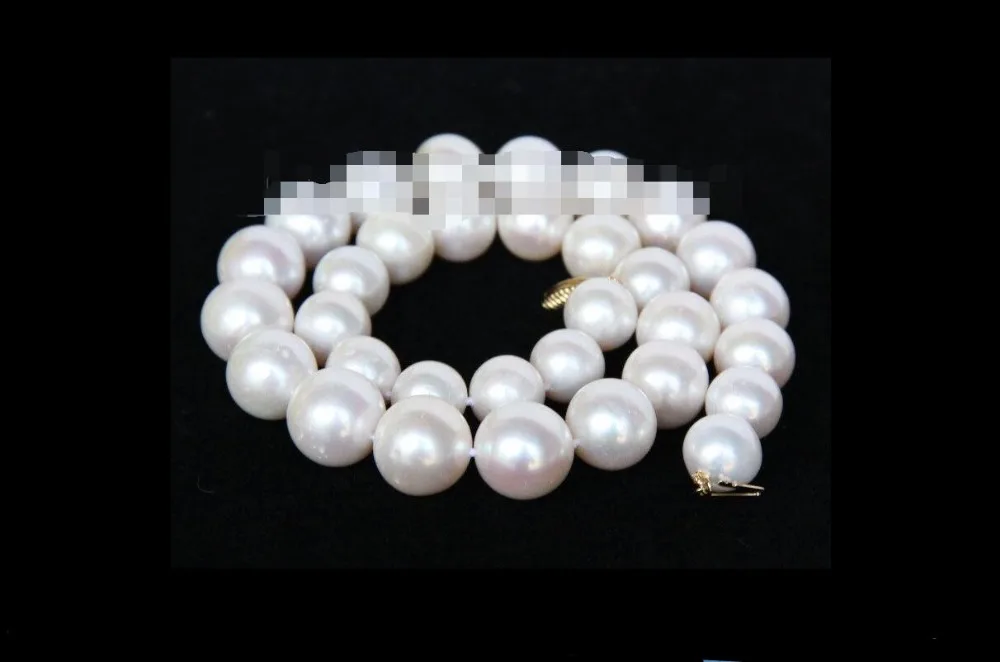 

bjcround white FW pearls necklace