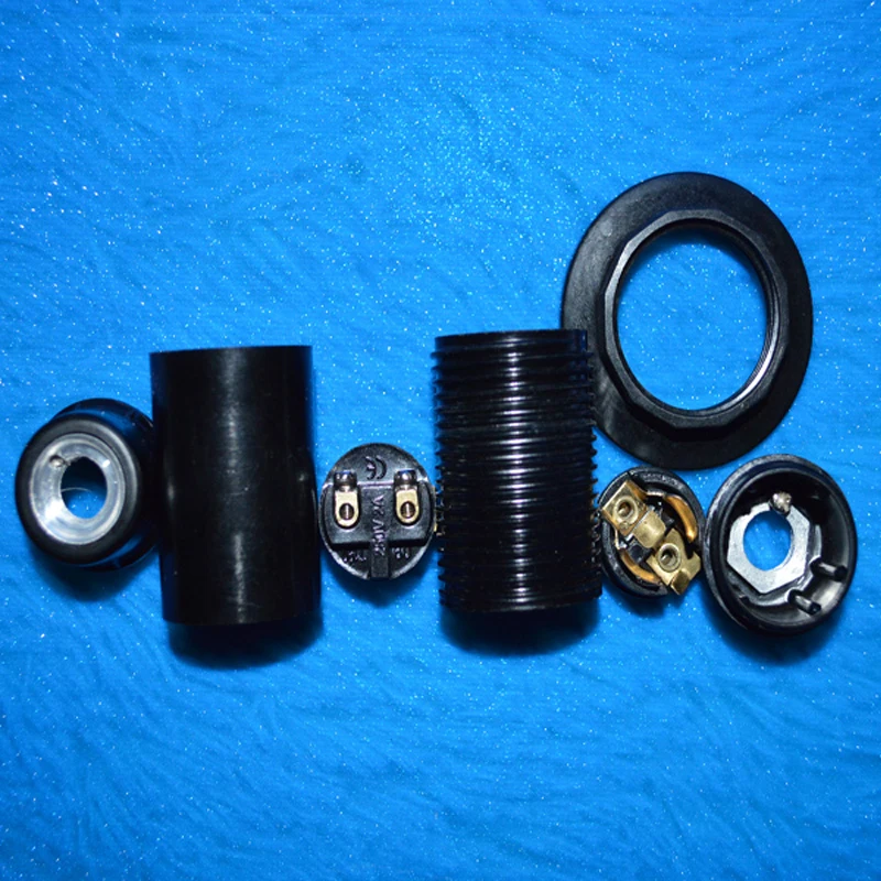E14 lampholder 1