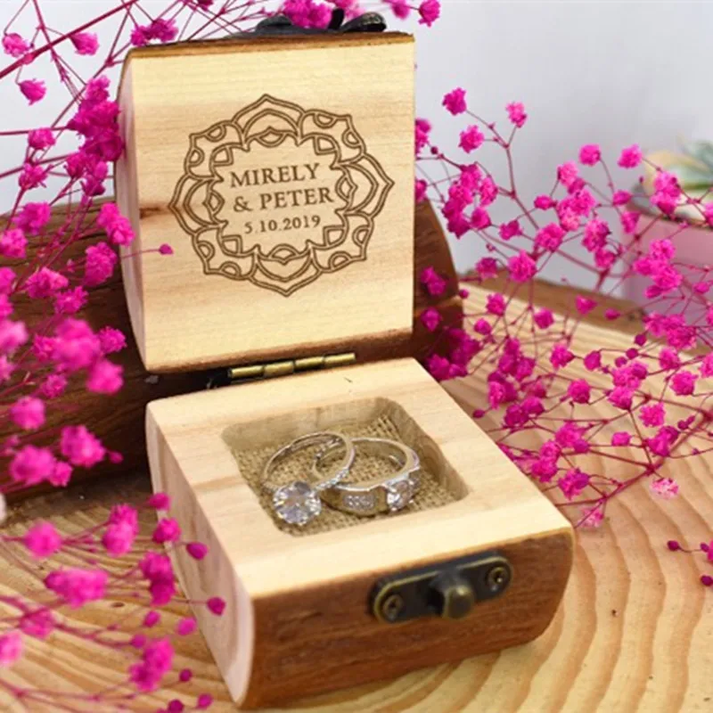 Пользовательские деревенские свадебные подарки кольцо коробка деревянные, на выбор кольцо шкатулка Винтаж Держатель Для обручального кольца Свадебные помолвки Декор