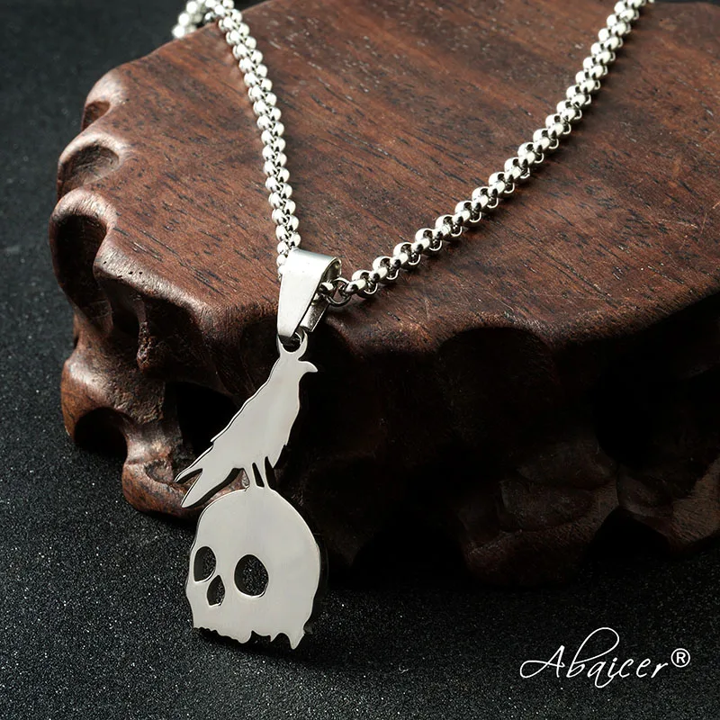 Viking Raven And Skull (2)