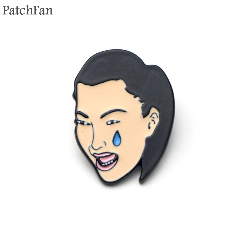 

Patchfan Kim Kardashian crying face Zinc Pride Brooches Pins for clothes metal Badges Jewelry para bag shirt backpack A0785
