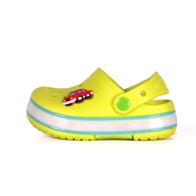 Новинка года; брендовые летние детские светодиодный светящиеся сандали для маленьких мальчиков; пляжные женские шлепки; детская обувь; нескользящие сандалии - Цвет: yellow