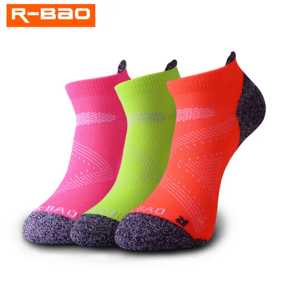 

R-Bao 2018 New Running socks Sweat-Absorbing Aomfortable Marathon Women Outdoor Socks Men Fitness Sports Short Socks