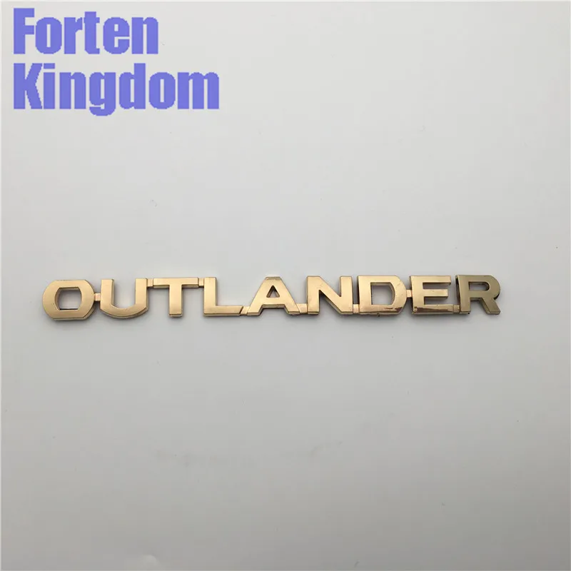 OUTLANDER badge gold 02