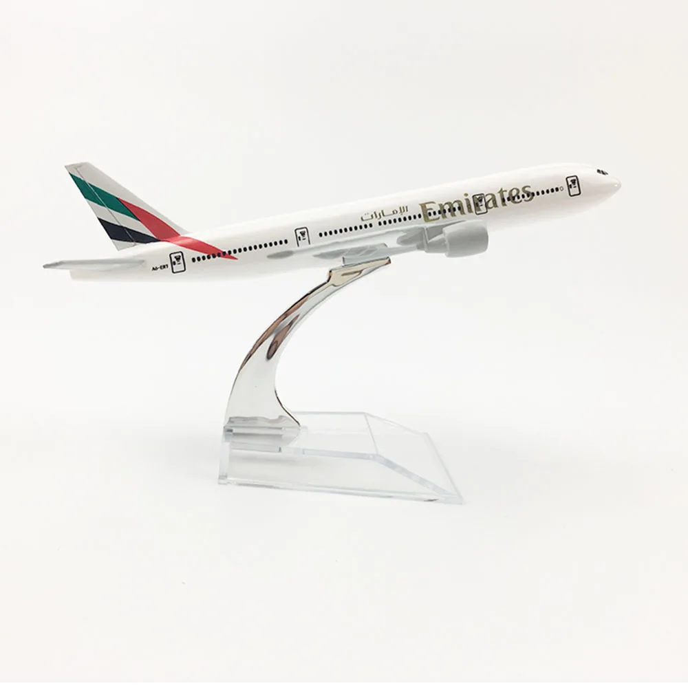 1/400 масштаб сплав самолет Boeing 777 Emirates 16 см сплав самолет B777 детские игрушки Детский подарок для коллекции