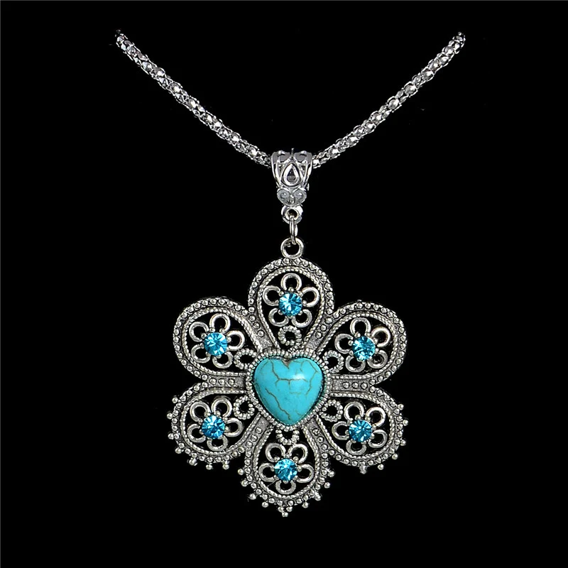 

MISANANRYNE Elegant Vintage Hollow Flower Crystal Pendant Heart Natural Stone Necklace Wholesale Green Jewelry Girl