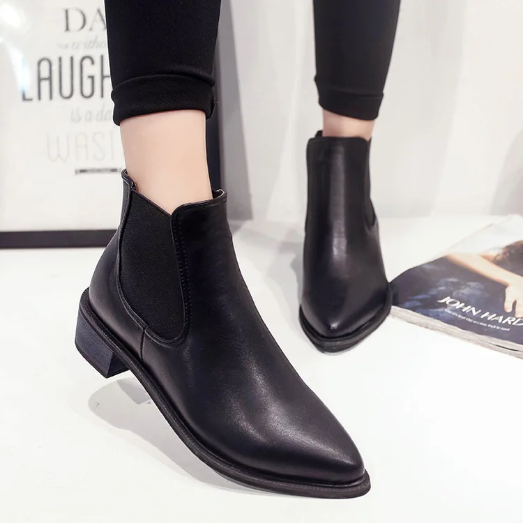 

2018 Hot Sale New Women Boots Pointed Toe Black Ankle Boots Fashion Rivet Autumn Winter Chelsea Boots Woman Black