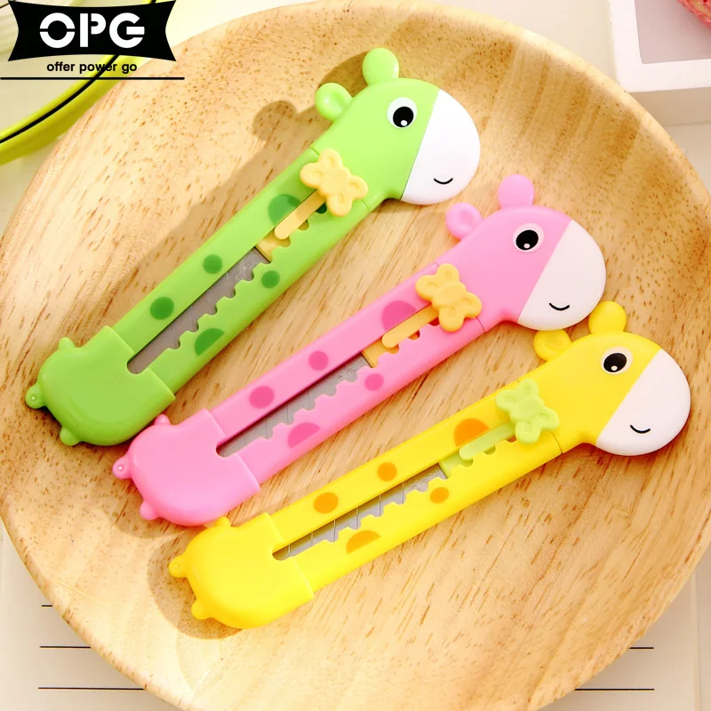 Lovely Small Giraffe Pen Paper Cutting Knife Letter Opener Box Cutter Razor Blade Office Stationery Free shipping | Канцтовары для