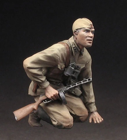 

1/35 Resin Figure Model Kit 105 Red Army Officer One Figures Unassembled unpainted Top