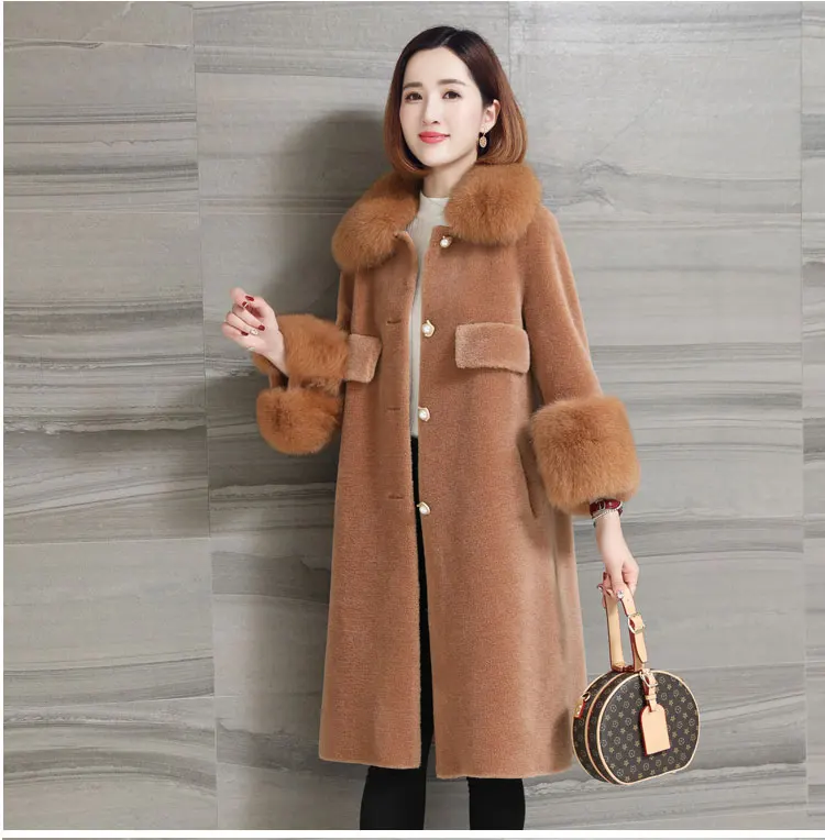 women natural sheep fur coat with real fox fur collar (4)