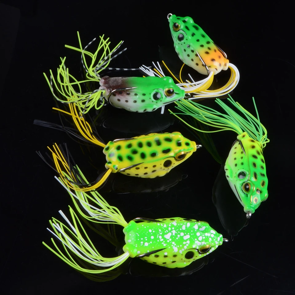 

5pcs soft tube bait japan plastic fishing lure frog lure treble hooks Topwater ray frog 5.5CM 13.8G artificial soft bait 3D Eyes