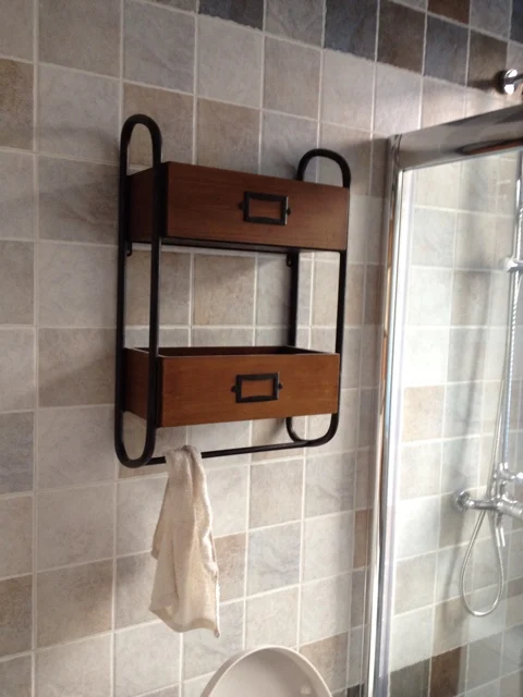 American Country Wrought Iron Shelf Vintage Wood Bathroom Wall Rack American Country Wrought Iron Shelf Vintage Wood Bathroom Wall Rack Two Storage Towel