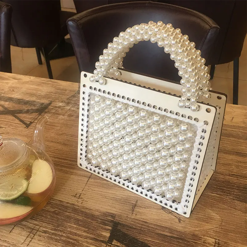 Дизайнерская сумка с жемчугом, украшенная бисером, винтажная акриловая коробка, женская сумка для вечеринки, маленькая сумка через плечо с клапаном, летняя Роскошная брендовая сумка