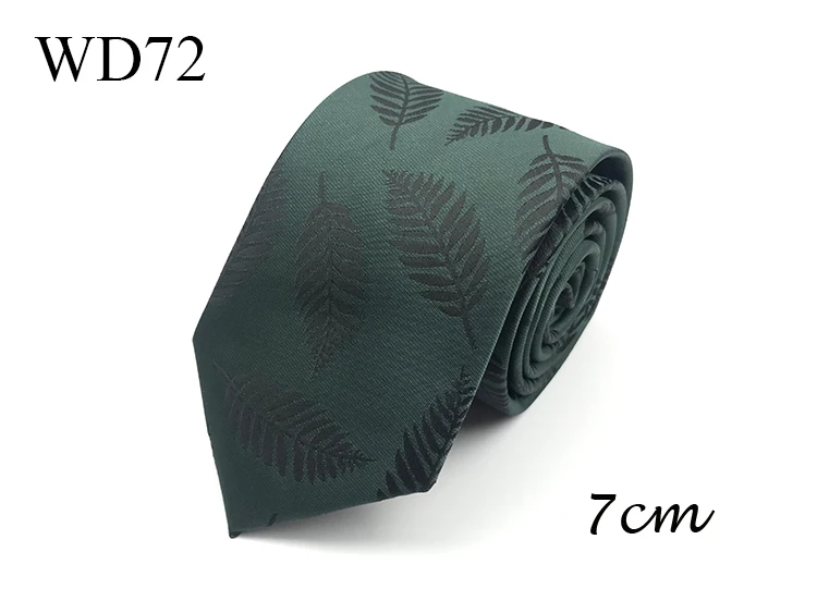 WD necktie 72