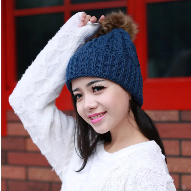 

Winter Hat for Women girl 's Mink& Fox Fur Ball Cap Pom Poms Wool Hat Knitted Cotton Beanies Cap Brand New Thick Female Cap