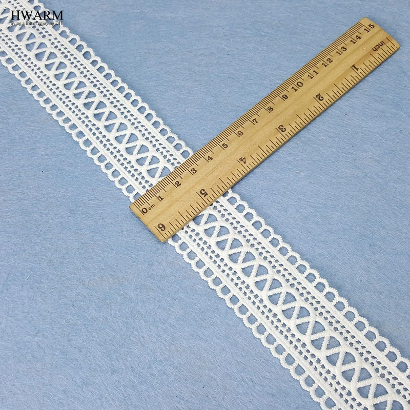 10539806791_1906135585