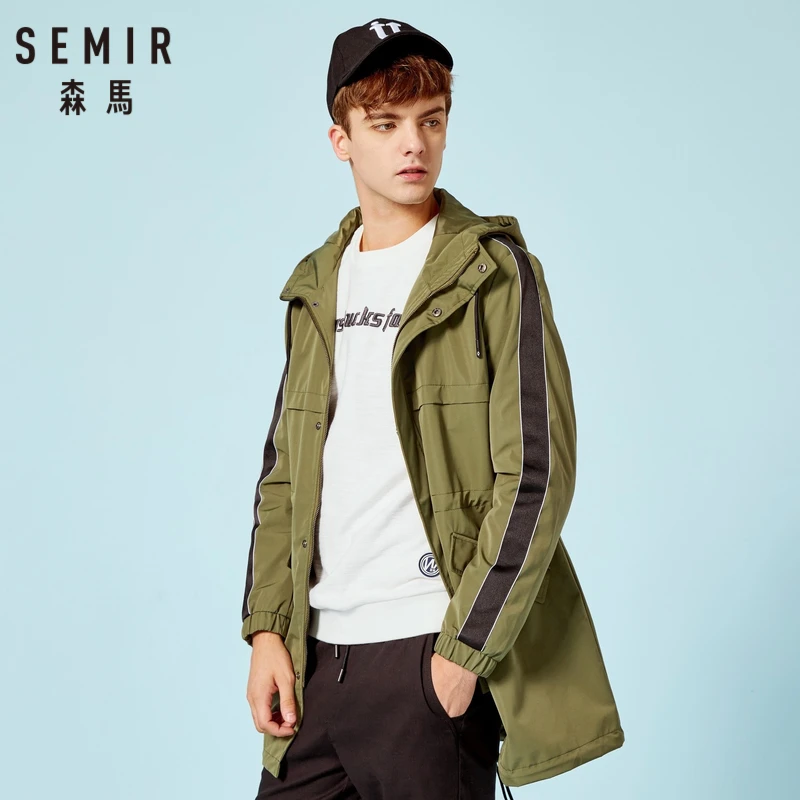 

SEMIR Men Side-Striped Sleeved Hooded Jacket with Full-Zip Men's Outdoor Jacket with Drawstring Hood Windbreaker with Pocket