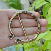 

2019 Medieval Hollow Pin Viking Brooch Buckle Apron Cloak Celtic 1PC Fashion Jewelry