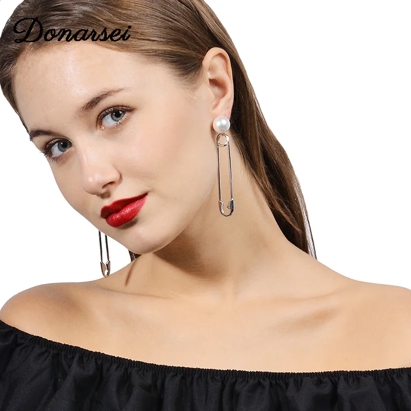 

Donarsei Simple Pearl Safety Pin Earrings For Women Silver Color Paperclip Long Drop Dangle Earrings Statement Jewelry