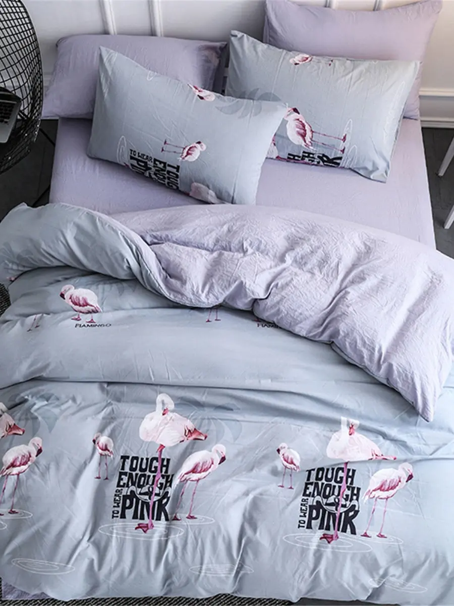 

4Pcs Bedclothes Set Simple Modern Letters Pattern Supple Bedding Set