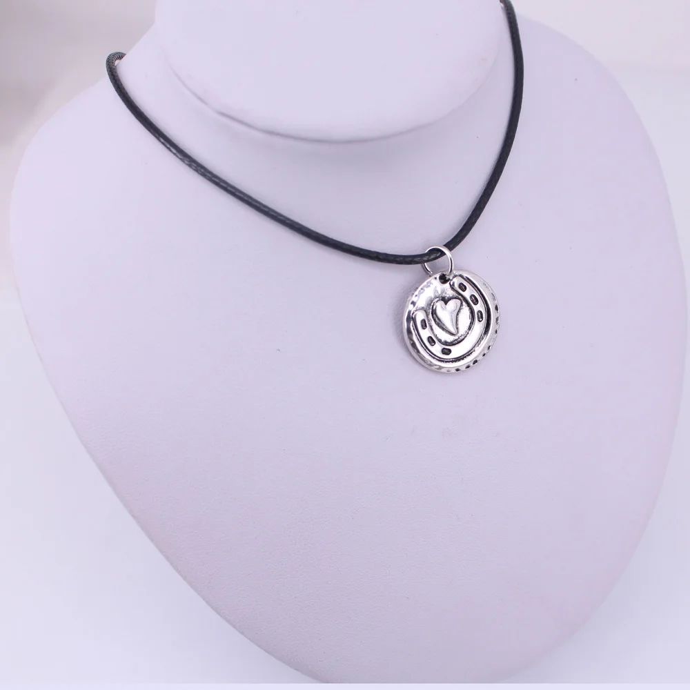 

hzew Horse Shoe Heart Pendant necklace Horseshoe necklaces Horse Lover gift