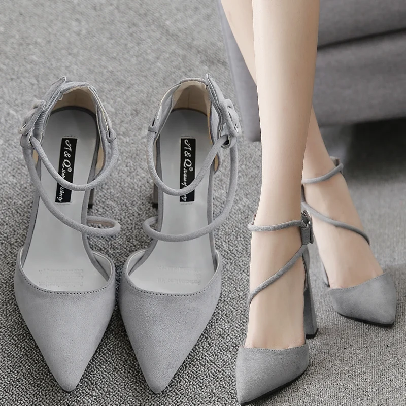 

2019 Spring New word buckle pointed high heels female velvet thick black heel sandals tied with single shoes summer