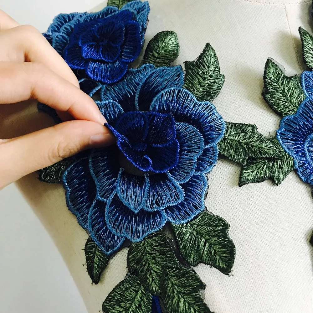 FFLACELL-2pcs-Set-Rose-Flower-Embroidery-Patches-for-Clothes-Parches-Para-La-Ropa-Applique-Embroidery-Flower (1)