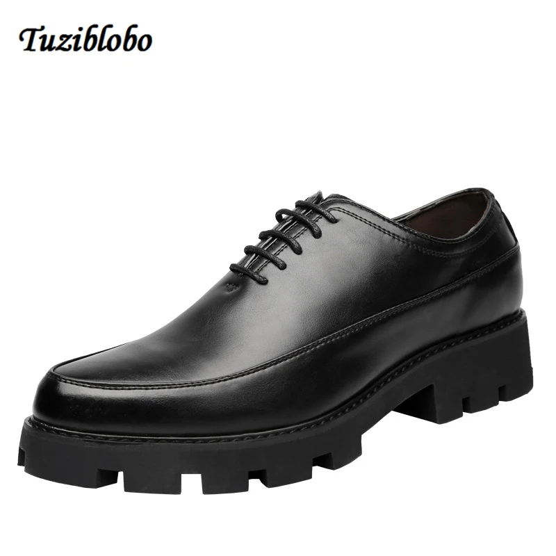 

Leather Casual Men Shoes Fashion Men Flats Pointed Toe Comfortable Office Men Dress Shoes 2018 New Fashion Wedding Shoes