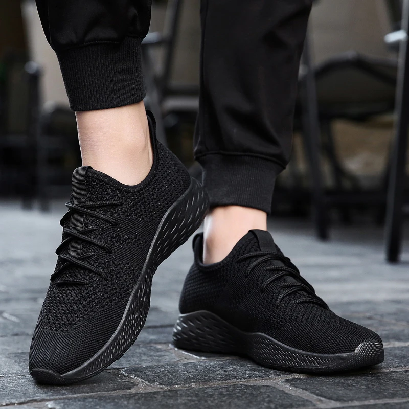 

Big Size 48 Men Women Summer Running Shoes Couple Breathable Outdoor Sports Shoes Comfortable Air Mesh Sneaker 39-48