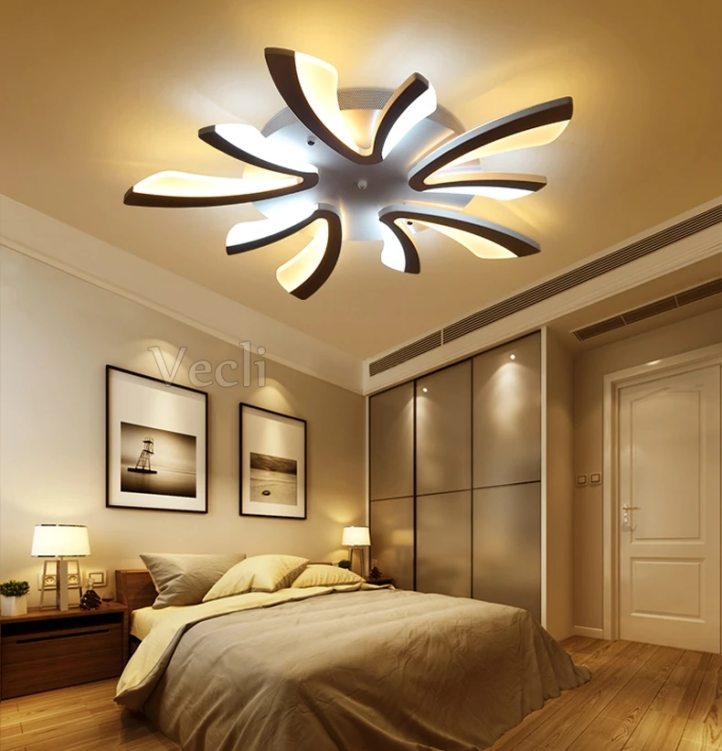 Ceiling lamps (8)