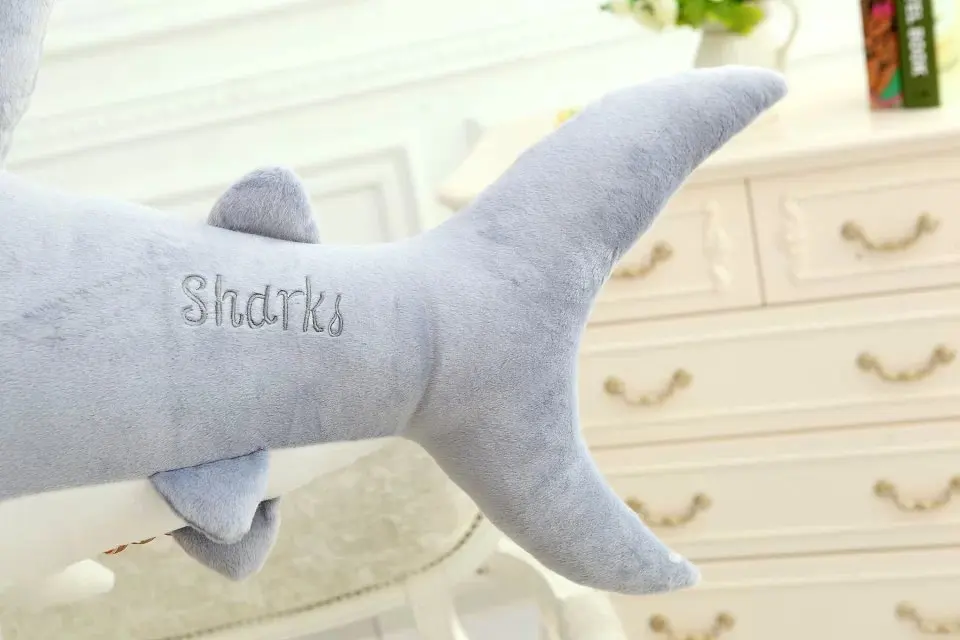 Новинка 2017 года Большой 70 см Лидер продаж большой акулы плюшевые Игрушечные лошадки на день рождения для подруги любовника Gify счастливчик