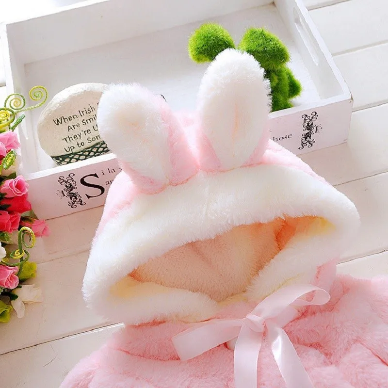 Одежда для новорожденных девочек хлопковый мягкий флисовый плащ, модное пальто с милым кроликом плотная шаль для девочек от 0 до 24 месяцев