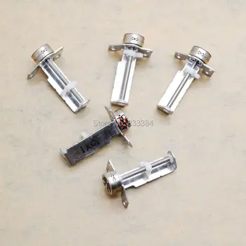 

Free shipping 50PCS Japan Sanyo 2 phase 4 wire Micro Stepper motor with rod table stainless stent 3-5V