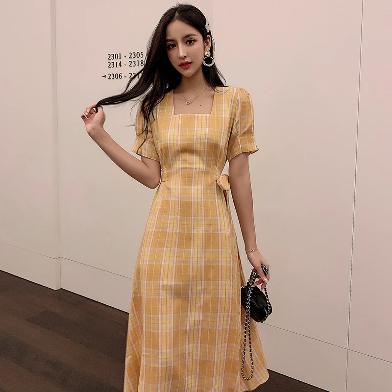 New French retro square collar plaid short sleeved ribbon dress summer waist woman A word big dress dress belt various methods