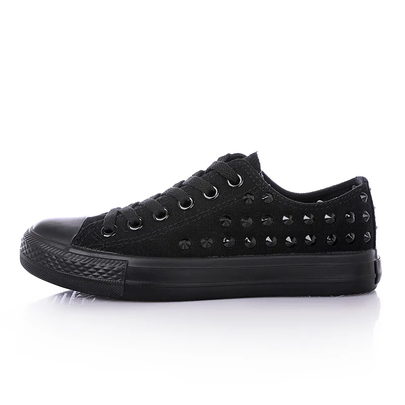 

Spring and summer latest lace flat rivet casual shoes canvas shoes