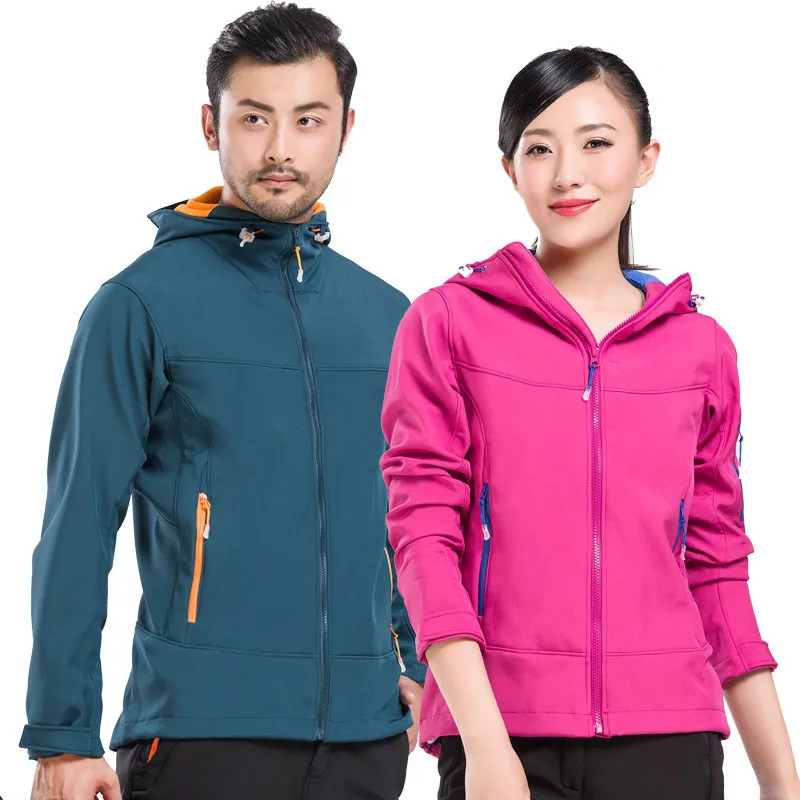 

2018 Spring Autumn Sports Waterproof Hiking Jackets Outdoor Softshell Jacket Men Women Windbreaker Trekking Camping Fleece Coat