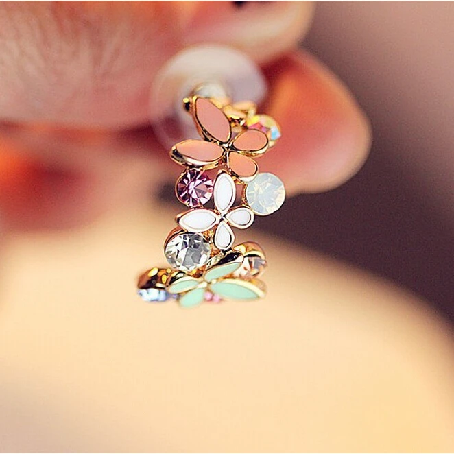 2017-New-Hot-Fashion-Fine-Jewelry-Gold-Rhinestone-Colorful-Flowers-Dazzling-C-type-Butterfly-Stud (3)