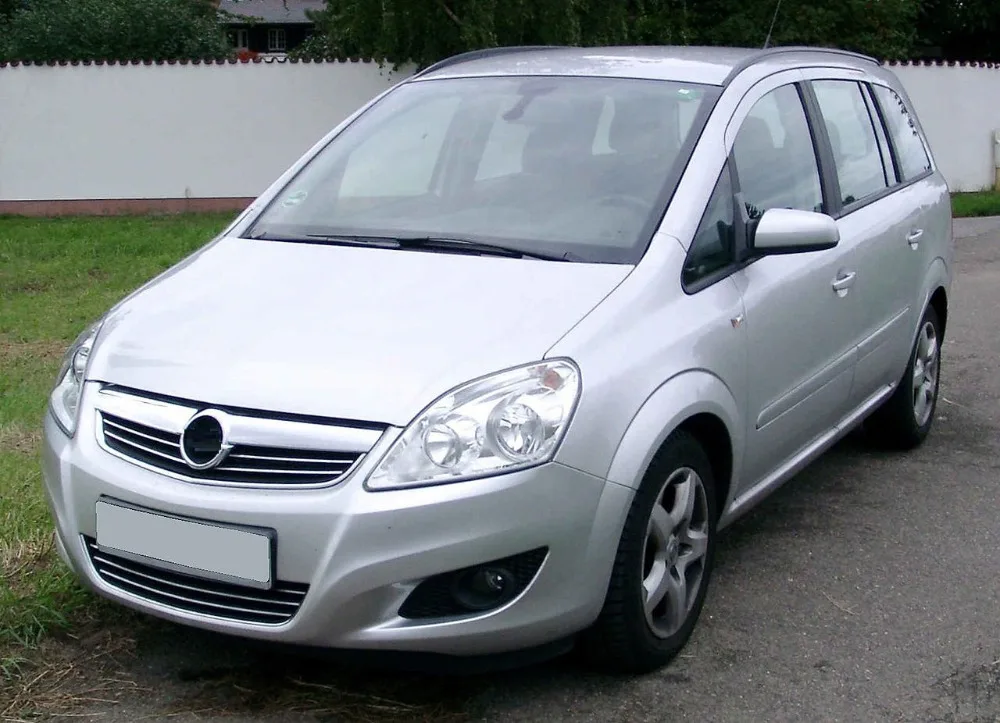 1280px-Opel_Zafira_front_20080906