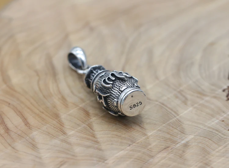 silver-pendant0305c