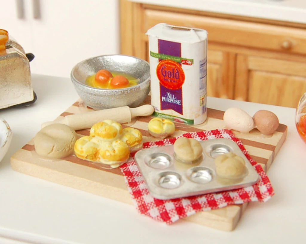 Dollhouse Mini 1:12 Kitchen Food Tabletop Baking Eggs Milk Bread Model