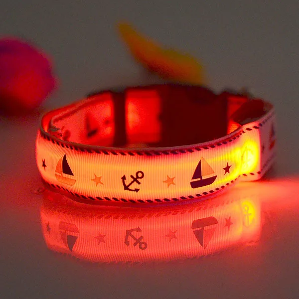 

LED Nylon Pet Dog Collar Big Small Medium-Sized Dog Pet Collar Color Luminous LED Dog Collar In The Dark Light-Up Supplies Pets