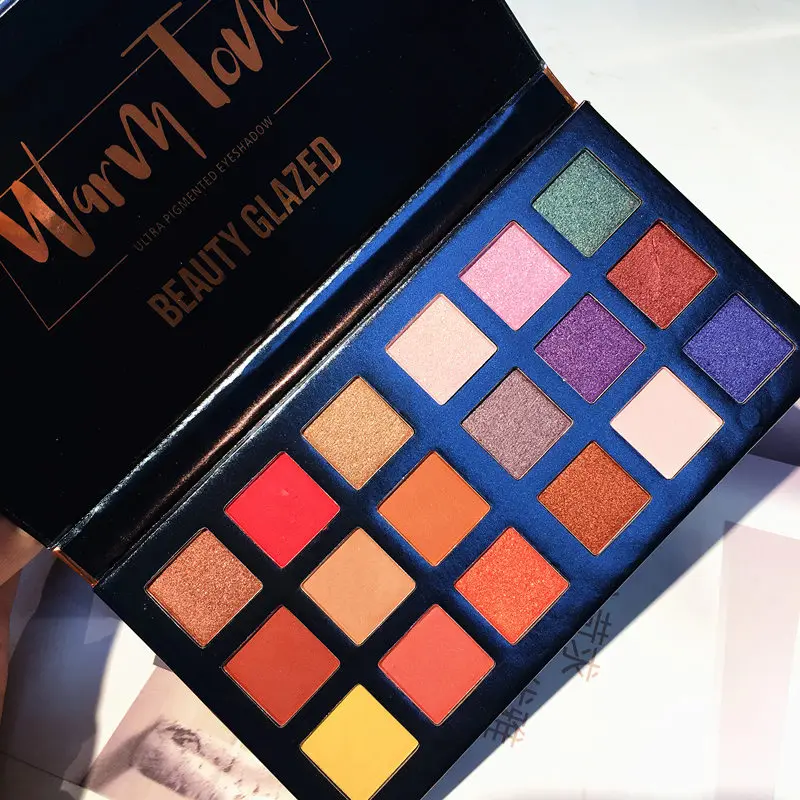 BEAUTY GLAZED палитра теней для век 18 цветов с блестками| |