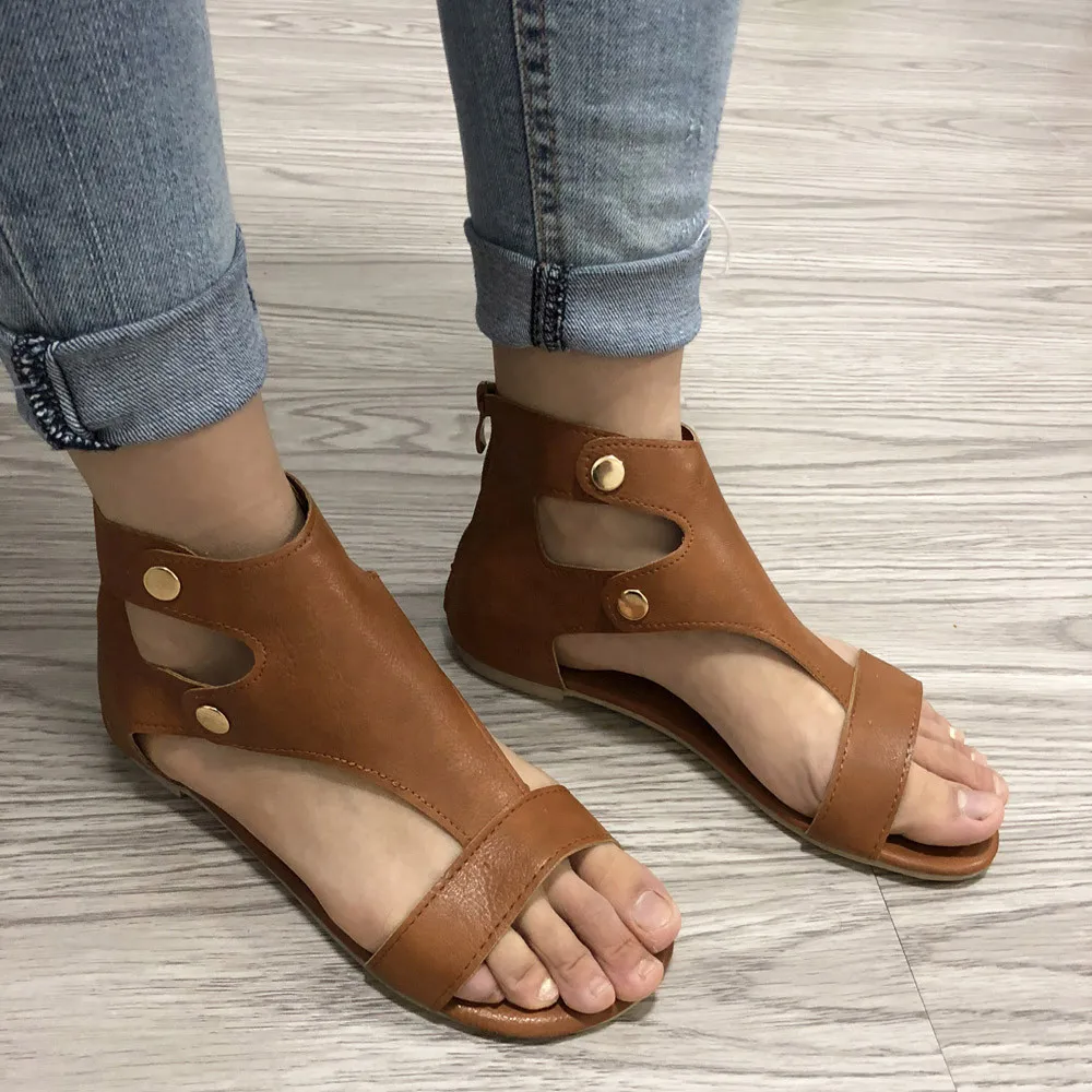 

New 2018 Summer Fashion Woman Sandals Simple Beach Shoes Gladiator Roman Shoes Comfortable Flat Thong Flat Sandals