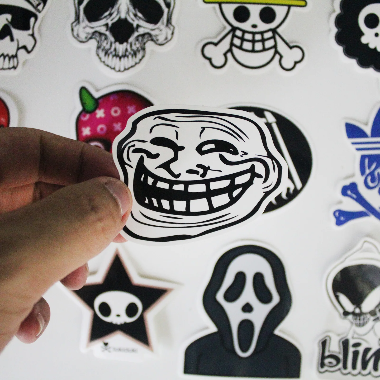 Gambar Doraemon Doodle Populer Dan